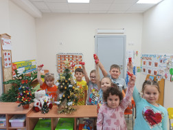 «Праздник елочки».